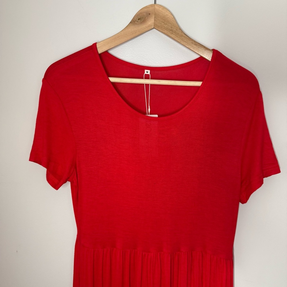 Red Maxi Dress Women’s Size Medium Short Sleeve - Picture 2 of 5